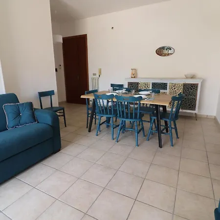 Semesterbostad Casa Giselle In *